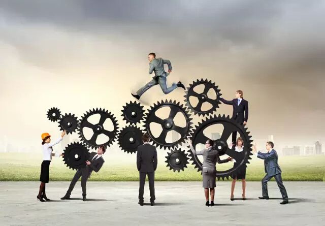 MySQL中的悲观锁与乐观锁：理解与应用